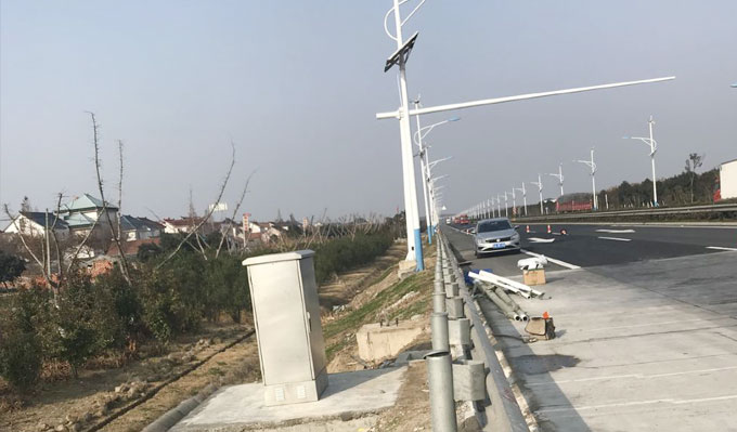 2017年228國(guó)道如東栟茶公路運(yùn)輸車(chē)輛動(dòng)態(tài)稱(chēng)重檢測(cè)管理系統(tǒng)施工監(jiān)理項(xiàng)目